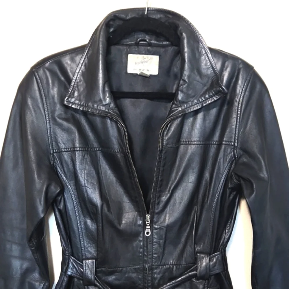 Vintage Jacqueline Ferrar Black Genuine Lambskin Coat Size Small - Picture 2 of 15